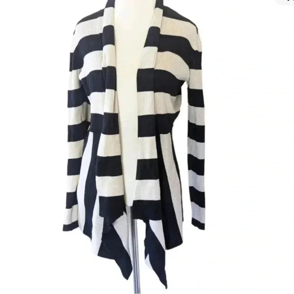 ❤️2/$30❤️[S]St John’s Bay Black Striped  Beige Cotton Open Cardigan Sweater - Picture 1 of 8